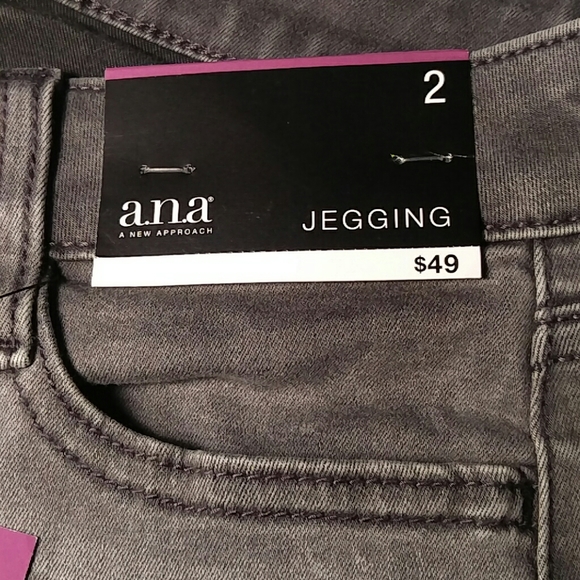 A.N.A Jeggings grey NWT skinny - Picture 3 of 6